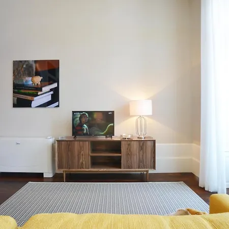 Youropo - Market Apartman