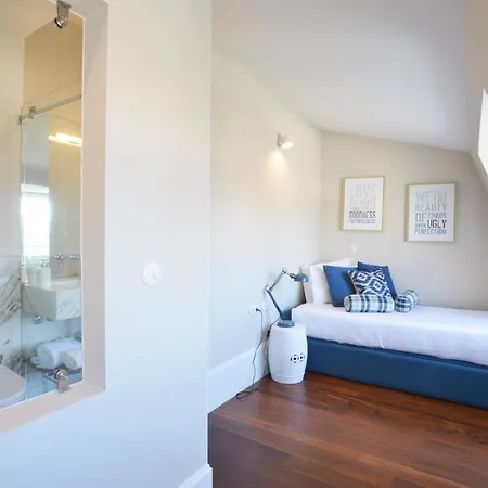 Youropo - Market Apartment