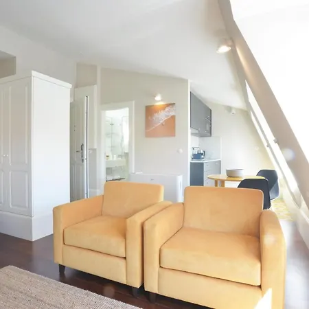 Youropo - Market Apartment *