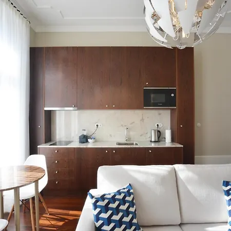 Youropo - Market Apartman
